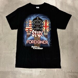 Delta Black Rock Tour Tee